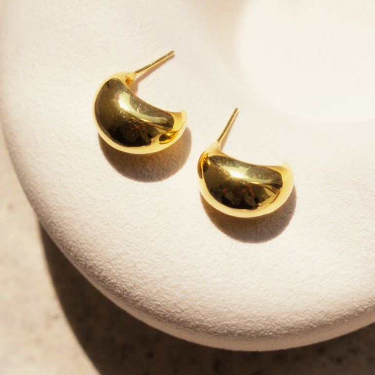 Curved Stud Earrings